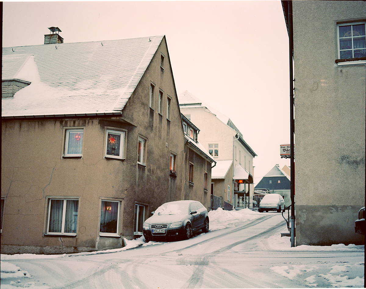 <p>2014/2020<br />
Cataloguing of illuminations in windows</p>
